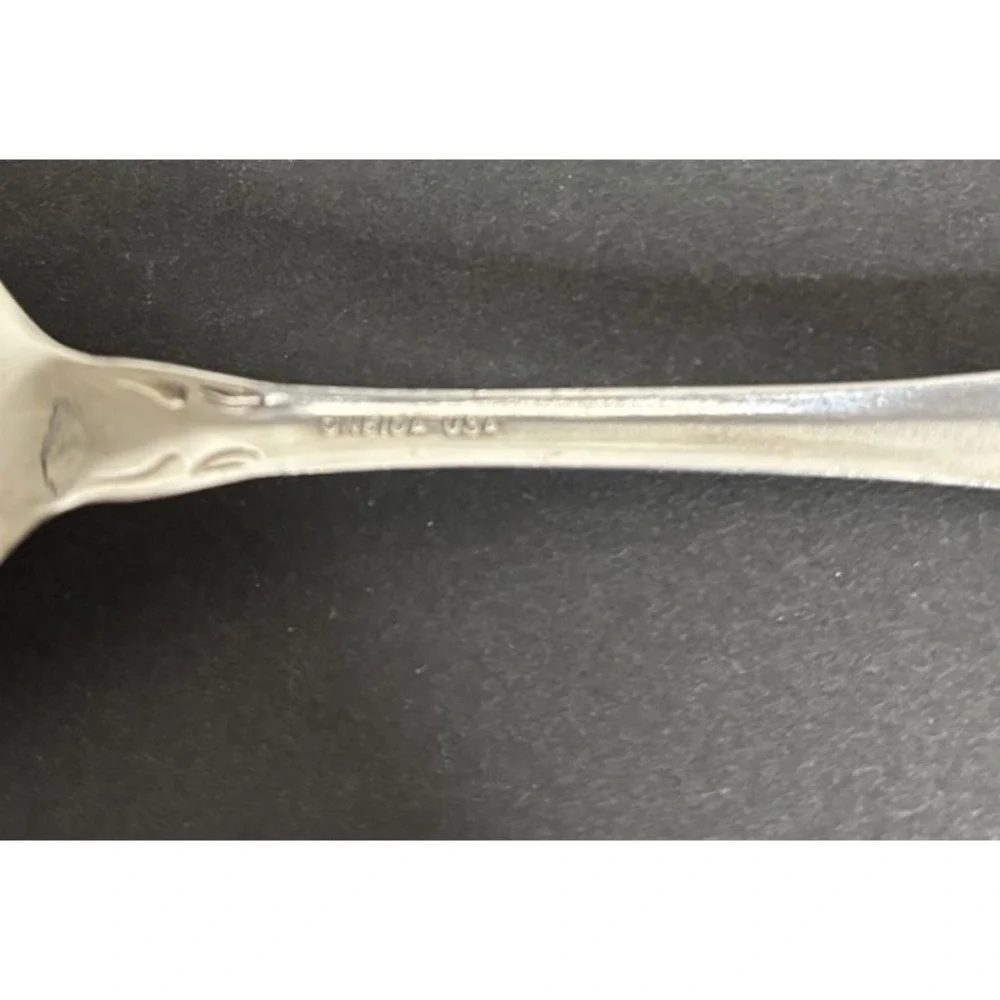 Oneida Arbor Rose True Rose Teaspoon Salad Fork & 3 Oval Soup Spoons Flatware